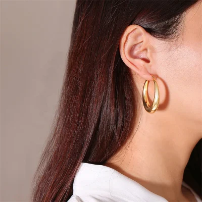 Modische, 18 Karat vergoldete Edelstahl-Schmuck-Statement-Ohrringe mit geometrischem Muster, aushöhlen, große, dicke, klobige Creolen für Frauen
