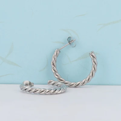 Benutzerdefinierte neue Mode Charms Edelstahl Kreis Ohrstecker Hoop C Form Twist Open Loop große Ohrring Schmuck für Frauen